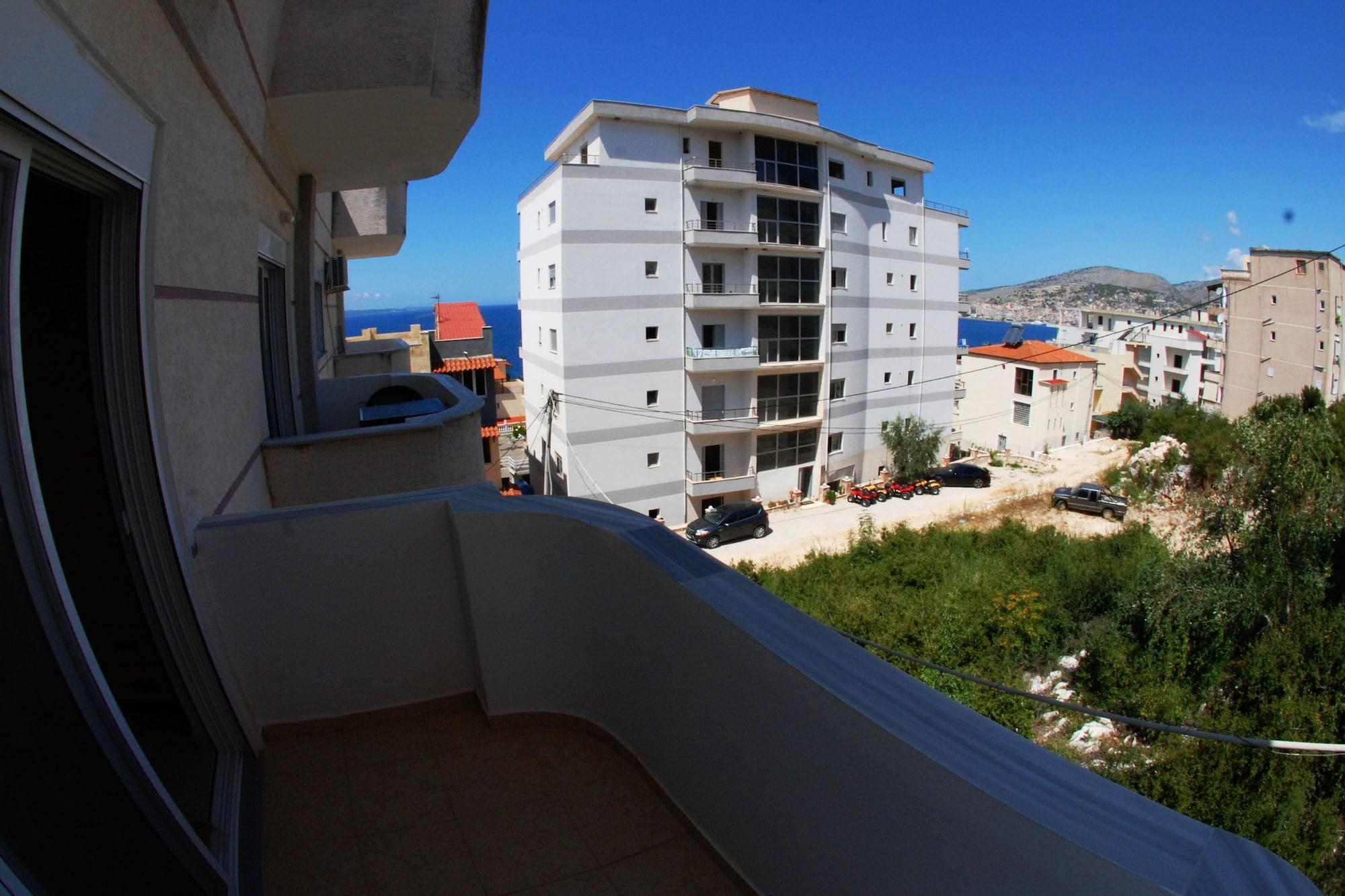 Apartments & Hotel Eleanna Sarande Exterior photo
