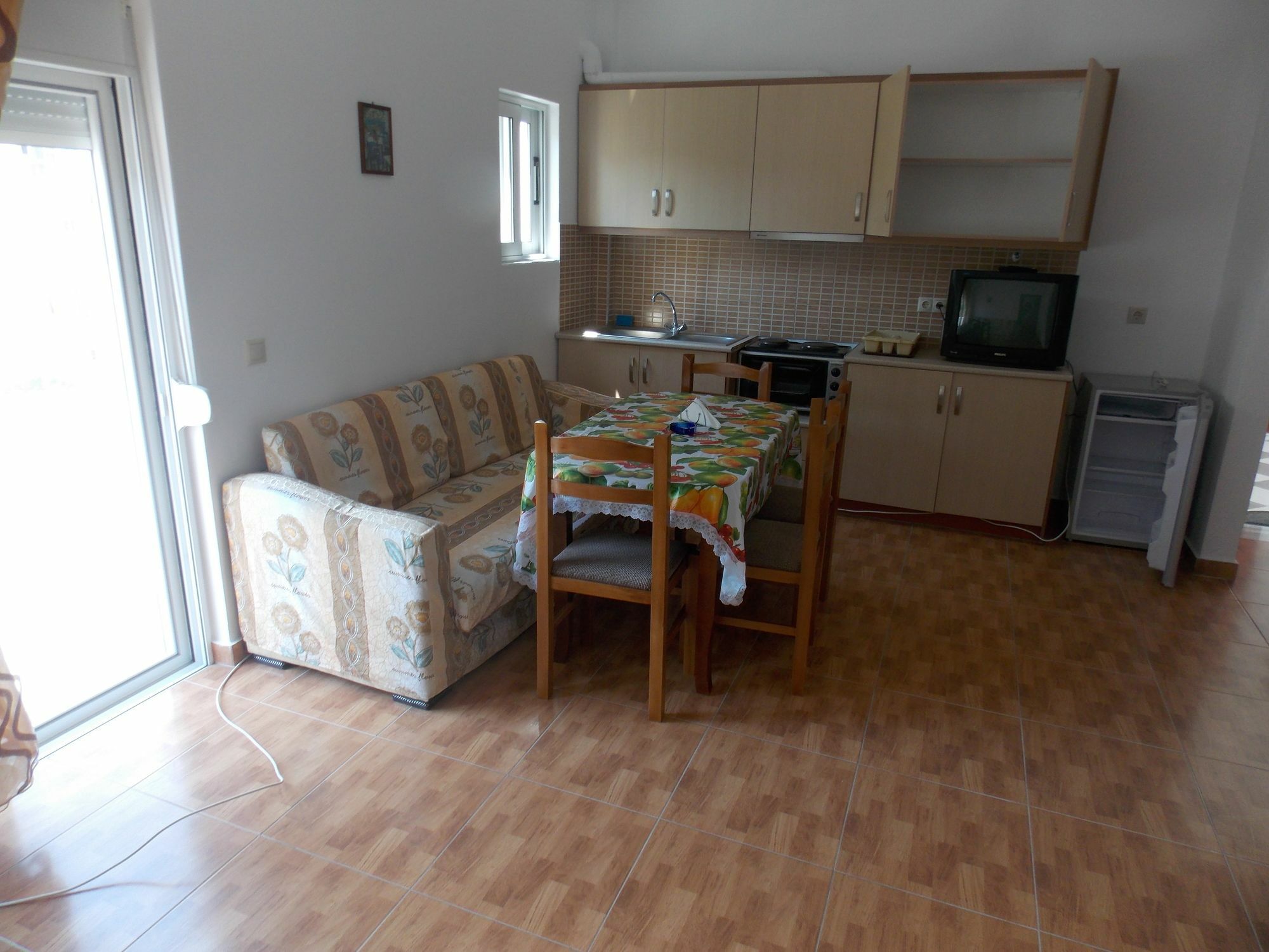 Apartments & Hotel Eleanna Sarande Exterior photo